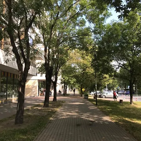 Apartament Wysoki Standard Z Widokiem Na Wyscigi Konne *