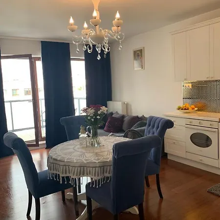 Apartament Wysoki Standard Z Widokiem Na Wyscigi Konne