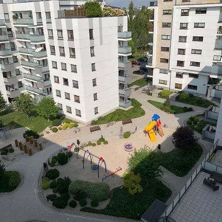 Apartment Apartament Wysoki Standard Z Widokiem Na Wyscigi Konne
